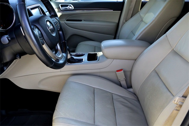 2017 Jeep Grand Cherokee Limited photo 10