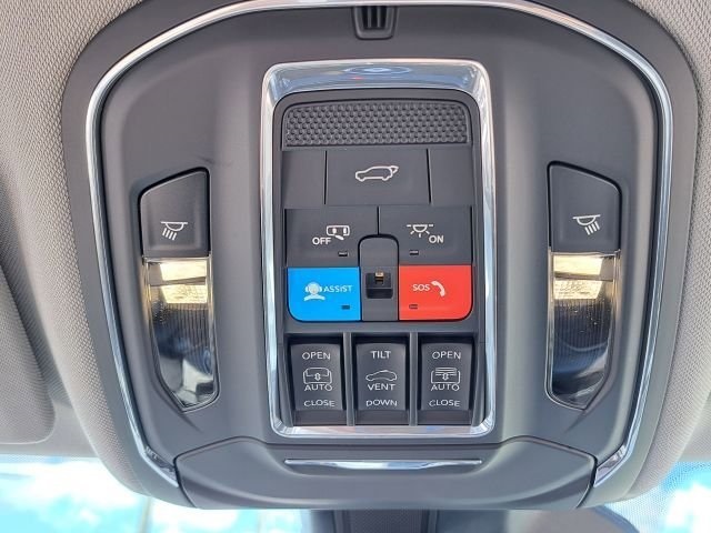 2023 Jeep Grand Cherokee Limited photo 15