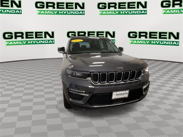 2023 Jeep Grand Cherokee Limited photo 3