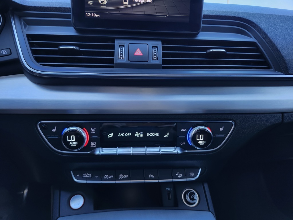 2020 Audi SQ5 Premium photo 13