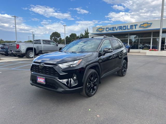 2022 Toyota RAV4 XLE Premium's photo