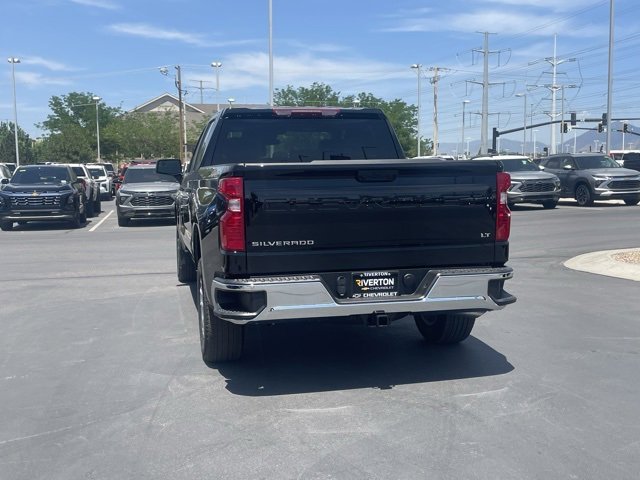 2025 Chevrolet Silverado 1500 LT photo 7