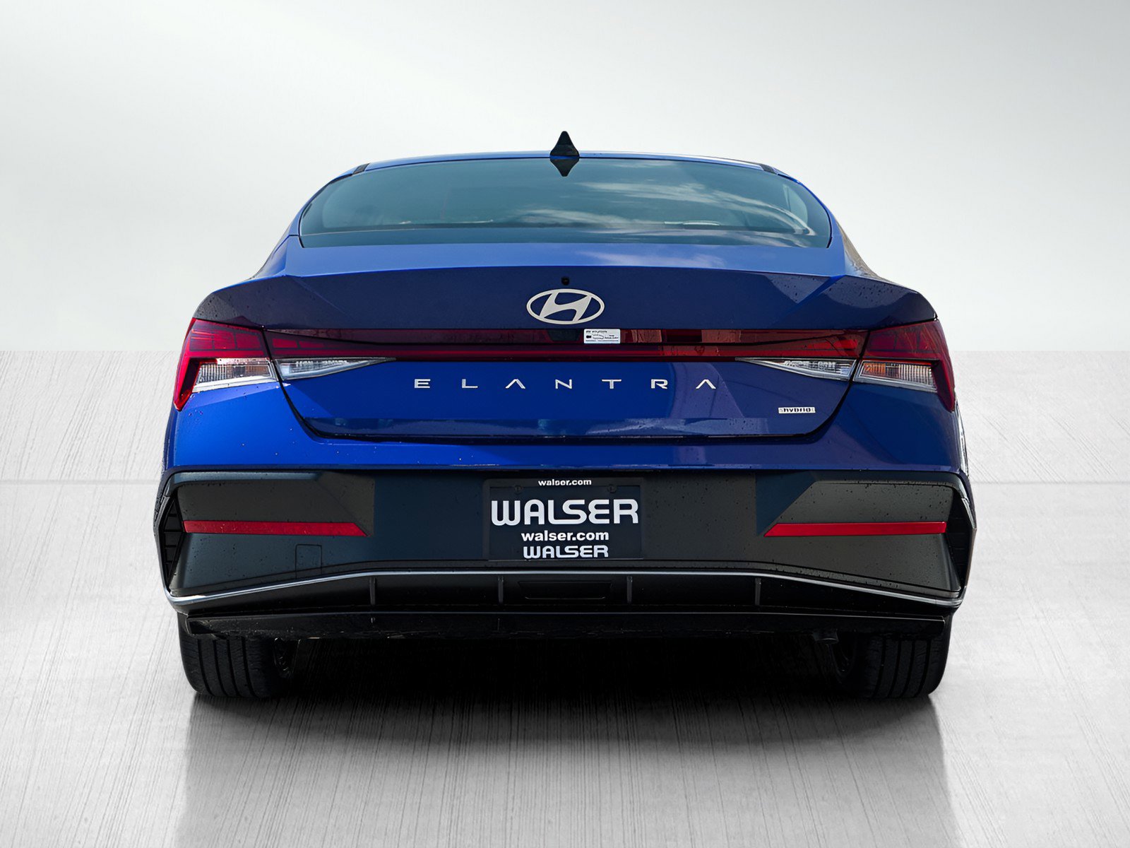 2025 Hyundai Elantra Hybrid Limited photo 4