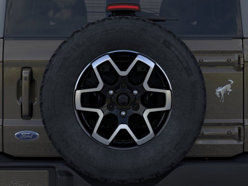 2025 Ford Bronco Outer Banks photo 21
