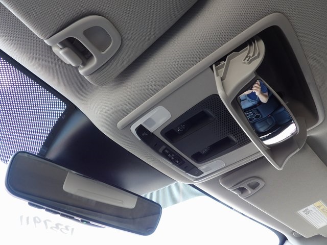2025 Honda Pilot Touring photo 40