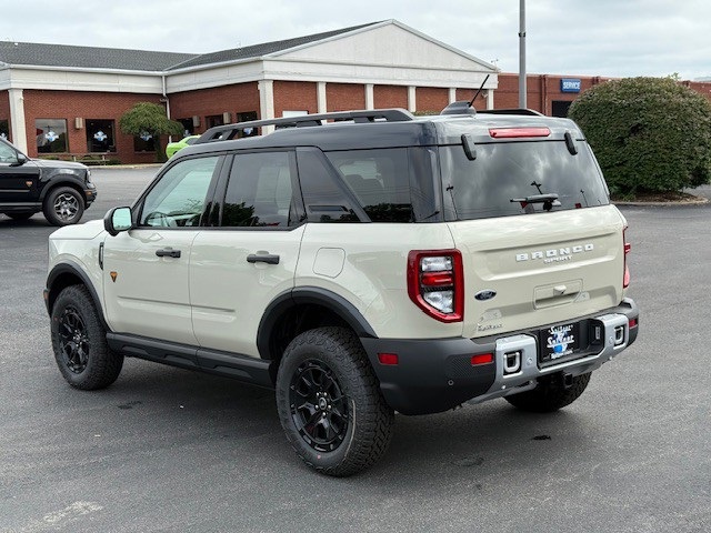 2025 Ford Bronco Sport Badlands photo 6