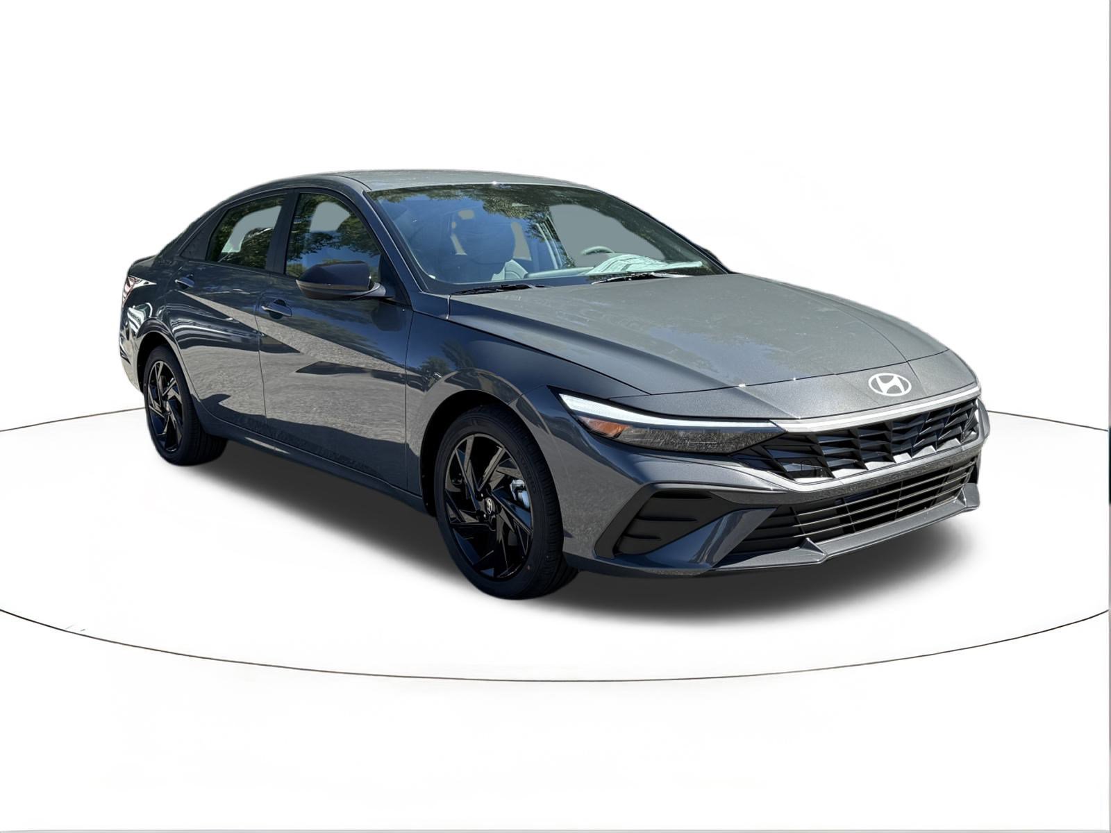 2026 Hyundai Elantra SEL's photo