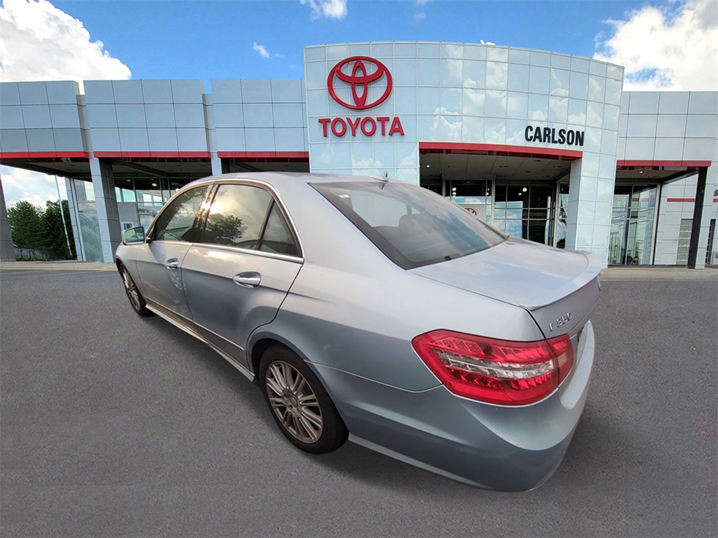 2013 Mercedes Benz E 350 4MATIC photo 3