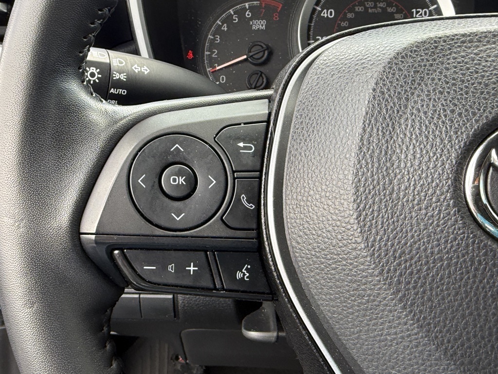 2022 Toyota Corolla SE photo 18