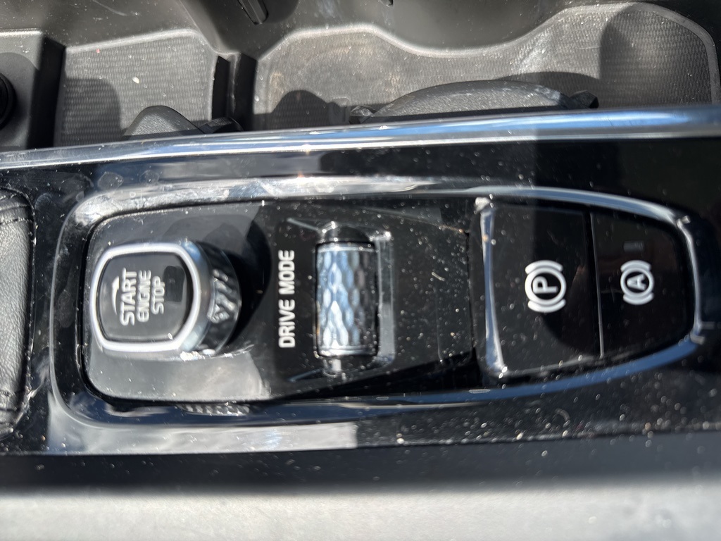 2019 Volvo XC60 T5 Momentum photo 15