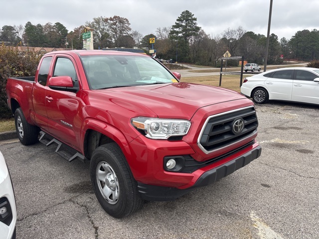 2023 Toyota Tacoma SR5's photo