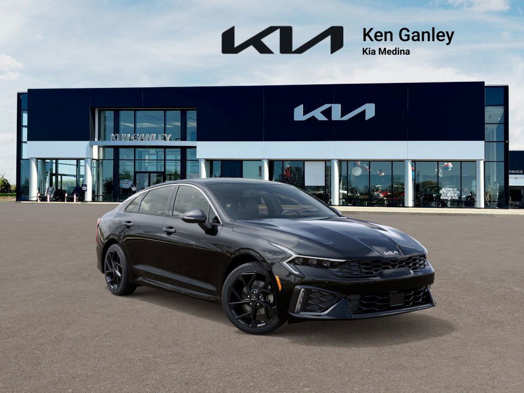 2026 Kia K5 GT-Line photo 6