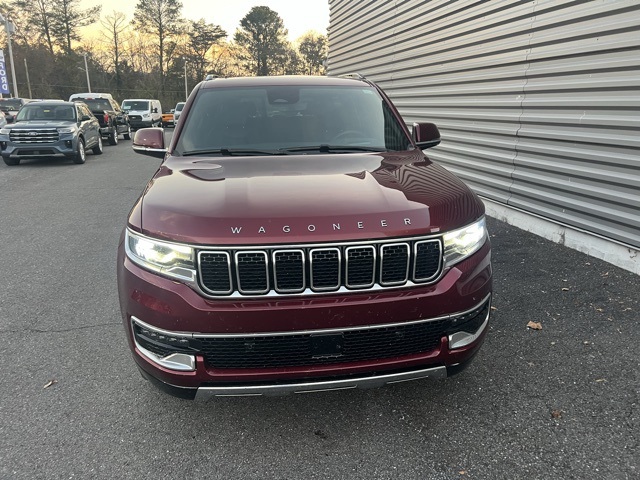 2022 Jeep Wagoneer Series III's photo