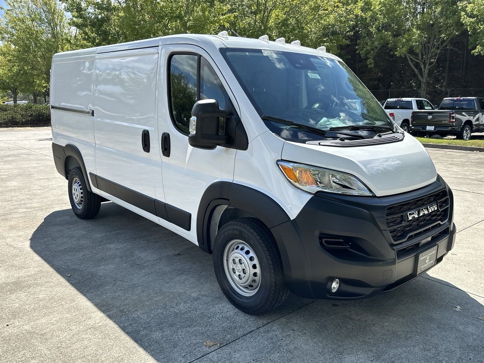 2024 Ram ProMaster 1500 Tradesman photo 2