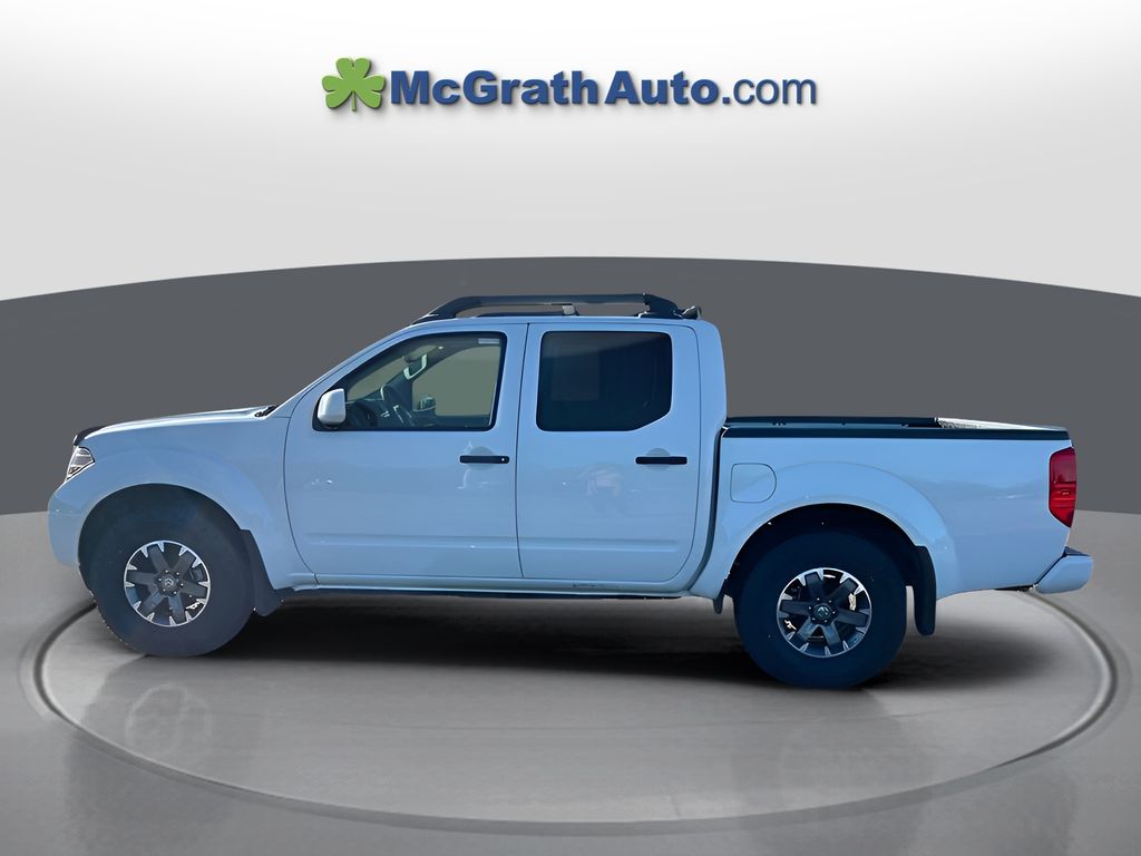 2020 Nissan Frontier PRO-4X Crew Cab photo 4