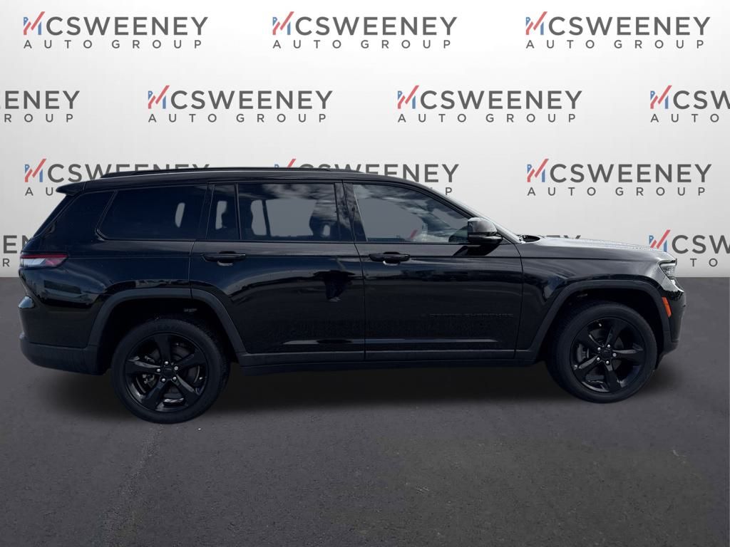 2021 Jeep Grand Cherokee Altitude photo 4
