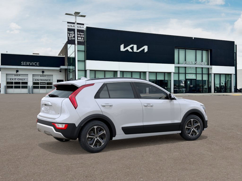2025 Kia Niro EX Touring photo 4