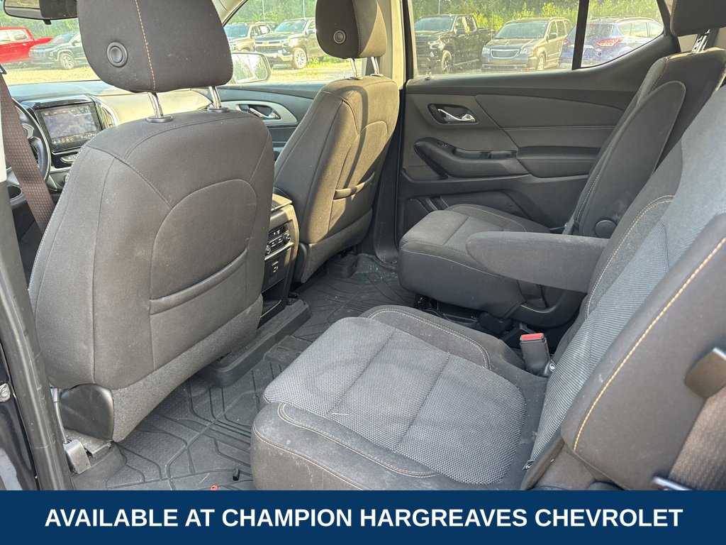 2021 Chevrolet Traverse Cloth photo 20