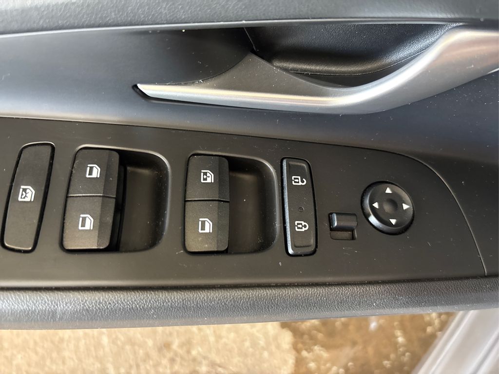 2023 Hyundai Elantra Hybrid Limited photo 32