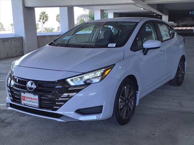 2025 Nissan Versa SV photo 3