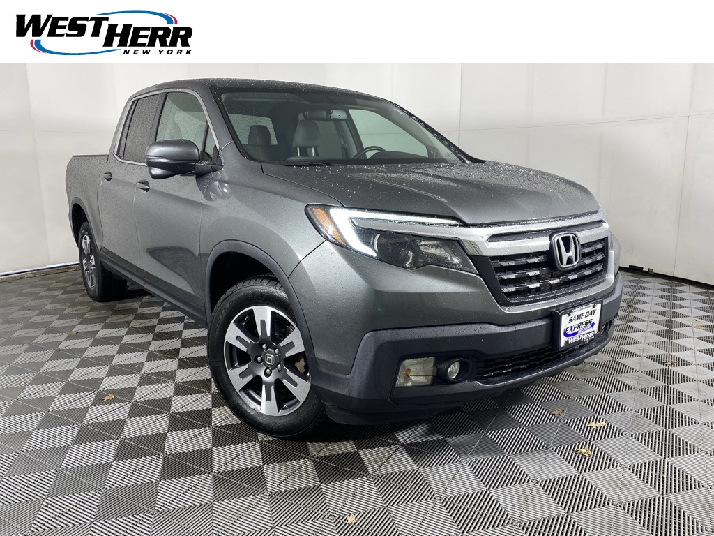 2017 Honda Ridgeline RTL-T's photo