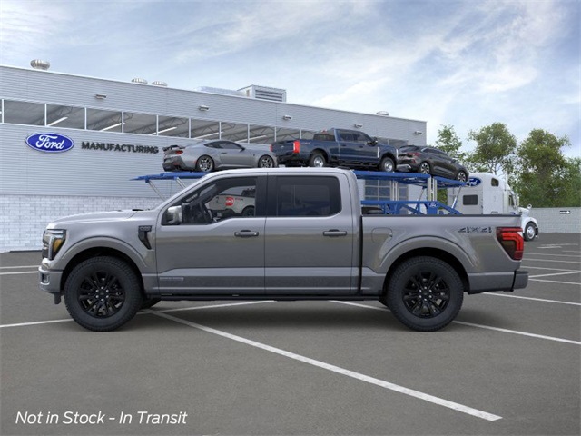 2025 Ford F-150 Platinum photo 3