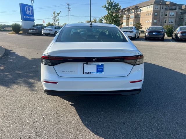 2025 Honda Accord 1.5T SE photo 4