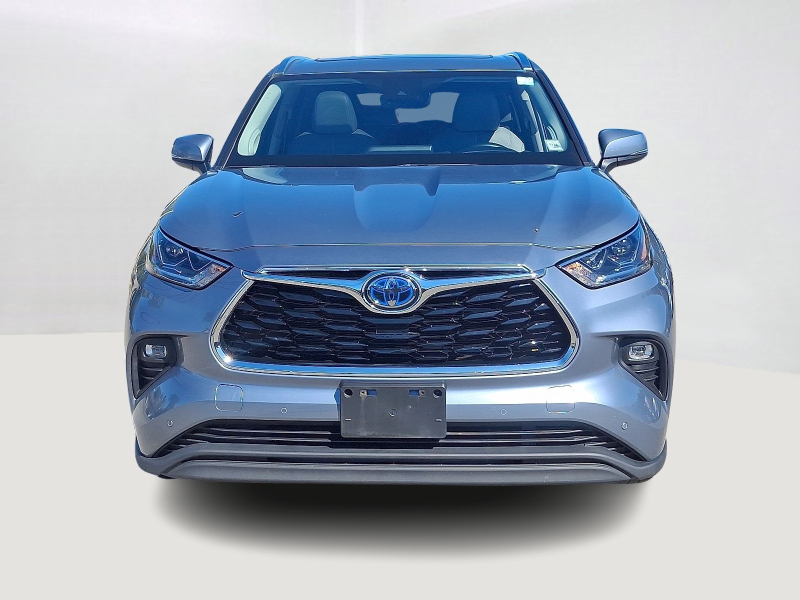 2022 Toyota Highlander Hybrid Limited photo 2
