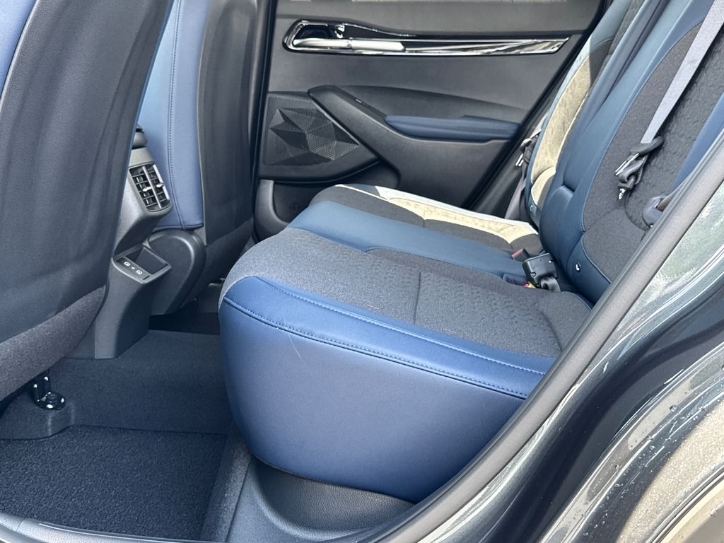 2025 Kia Seltos S photo 17