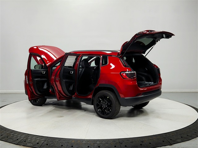 2025 Jeep Compass Latitude photo 12