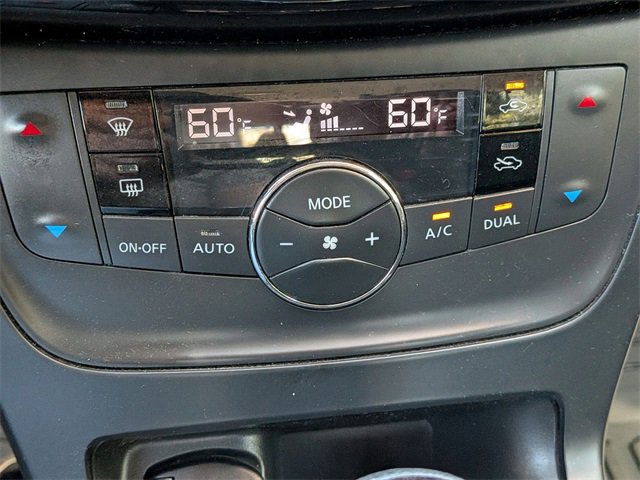 2019 Nissan Sentra SV photo 24