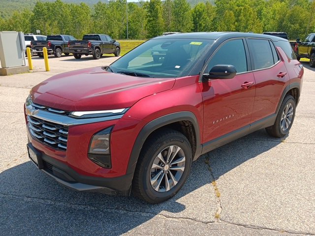 2026 Chevrolet Equinox LT photo 2