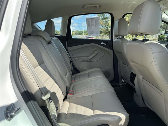 2017 Ford C-Max Energi Titanium photo 13