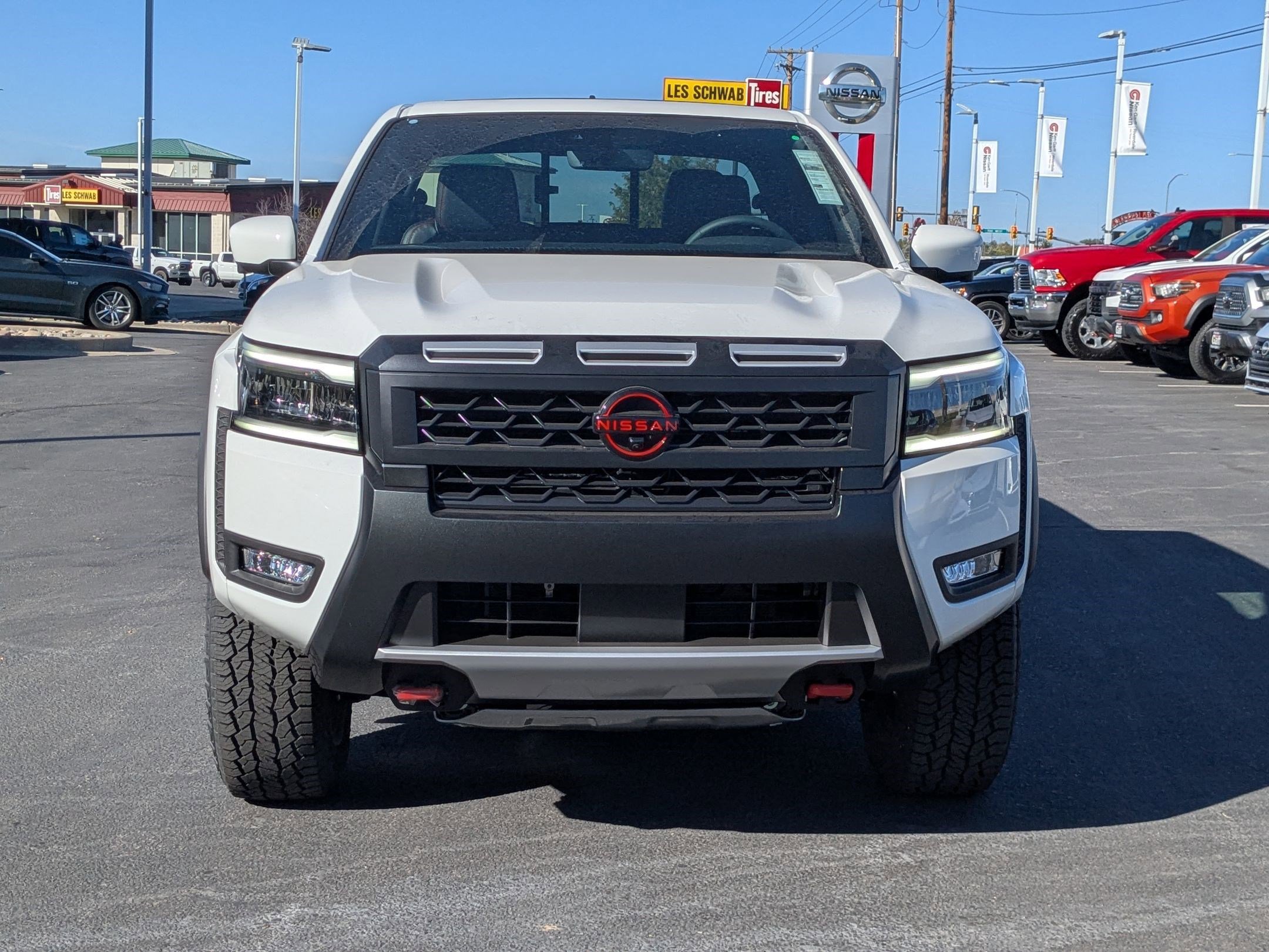 2026 Nissan Frontier Crew Cab PRO-4X photo 8