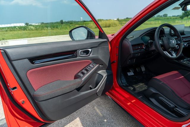 2026 Honda Civic Si photo 18