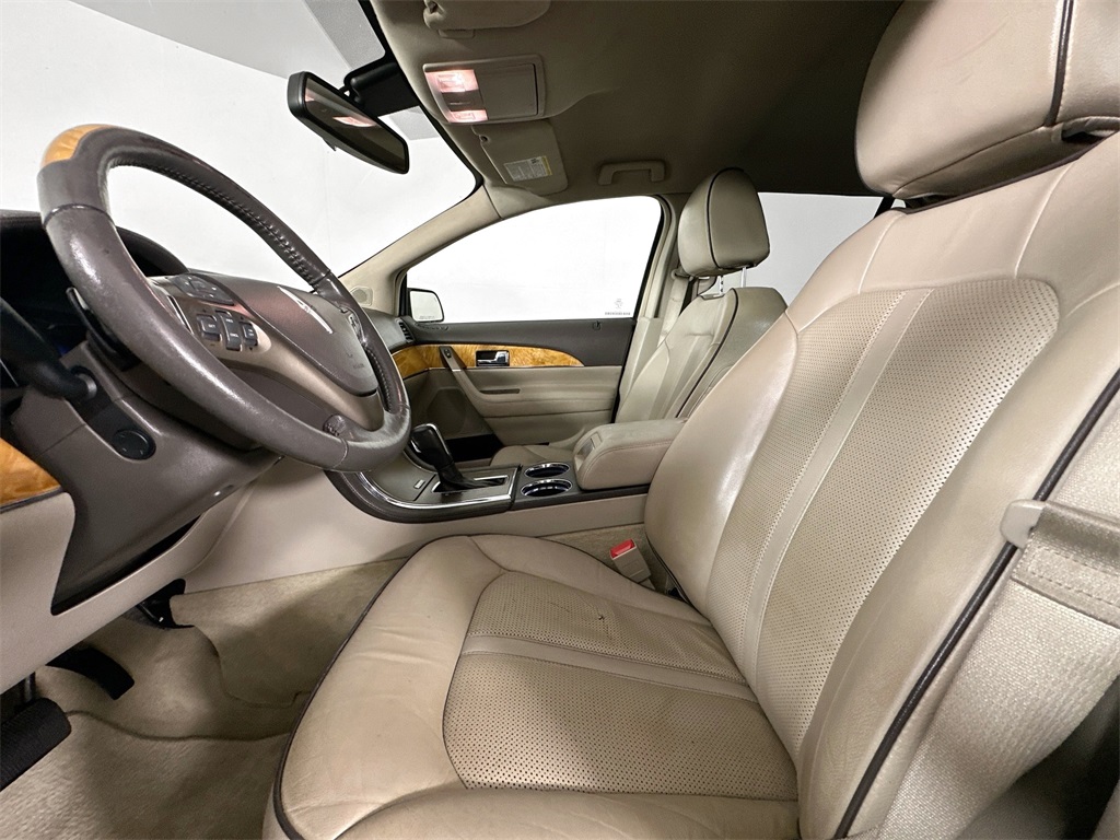 Used 2015 Lincoln MKX Base with VIN 2LMDJ8JK1FBL24627 for sale in Winona, Minnesota