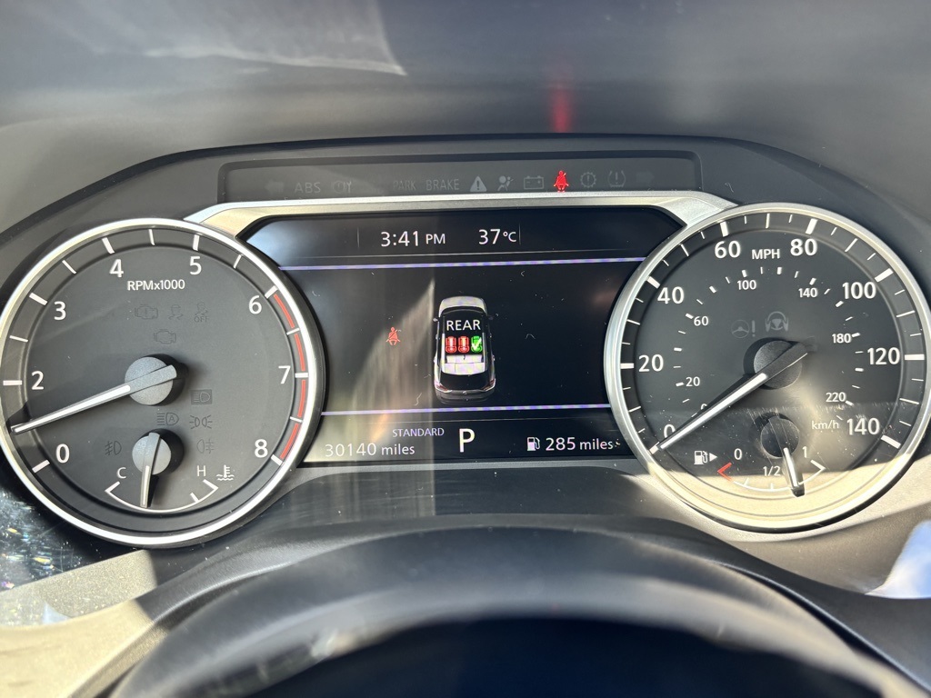 2023 Nissan Rogue SV photo 7