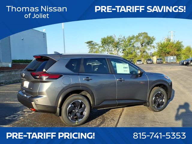 2026 Nissan Rogue SV photo 3