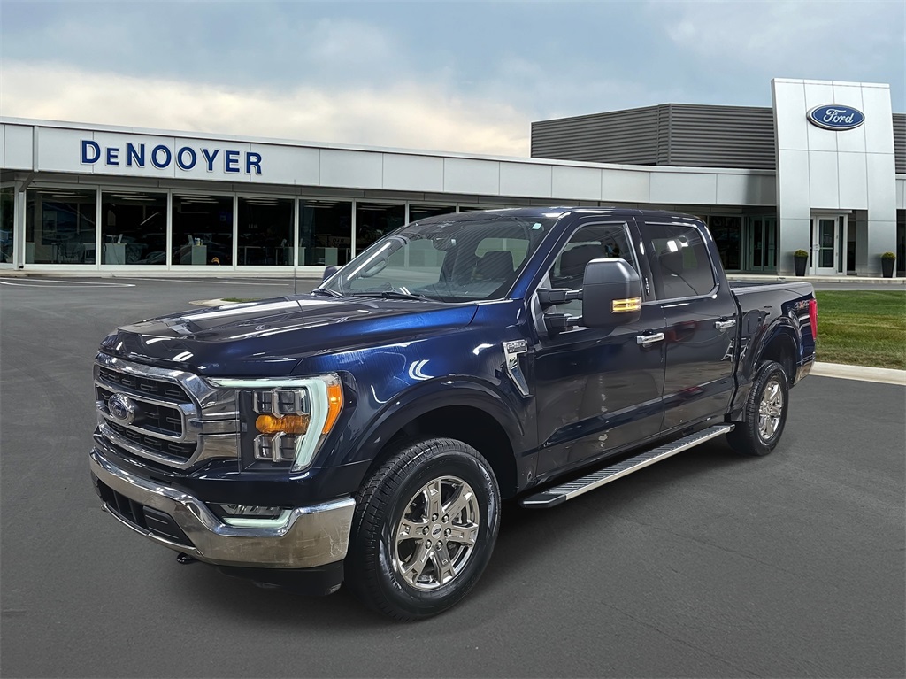 2023 Ford F-150 XLT's photo