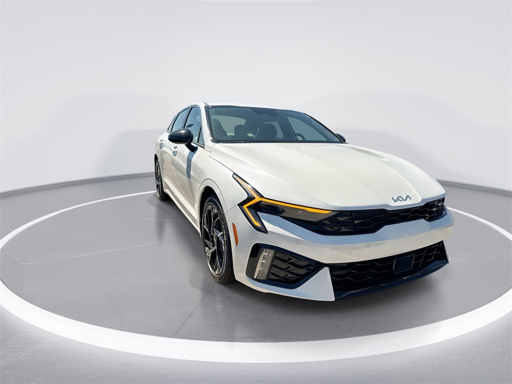2026 Kia K5 GT-Line photo 2