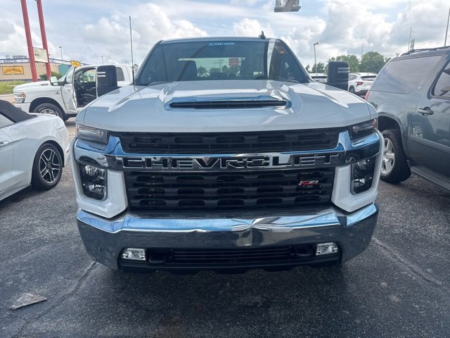 Used 2023 Summit White Chevrolet LT image 2