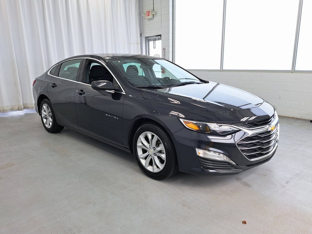 2023 Chevrolet Malibu 1LT photo 3