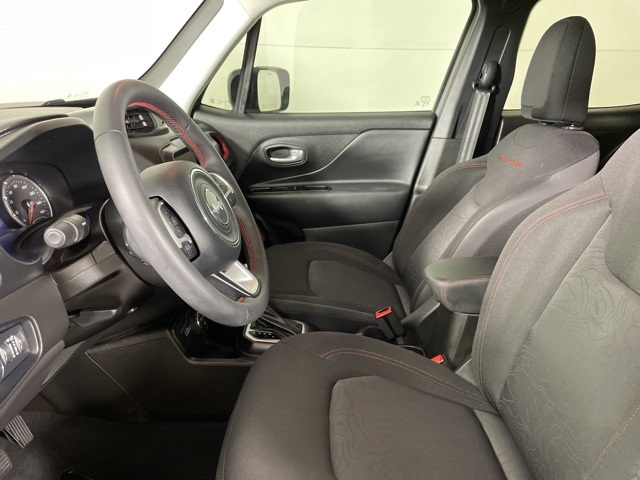 2023 Jeep Renegade Trailhawk photo 20