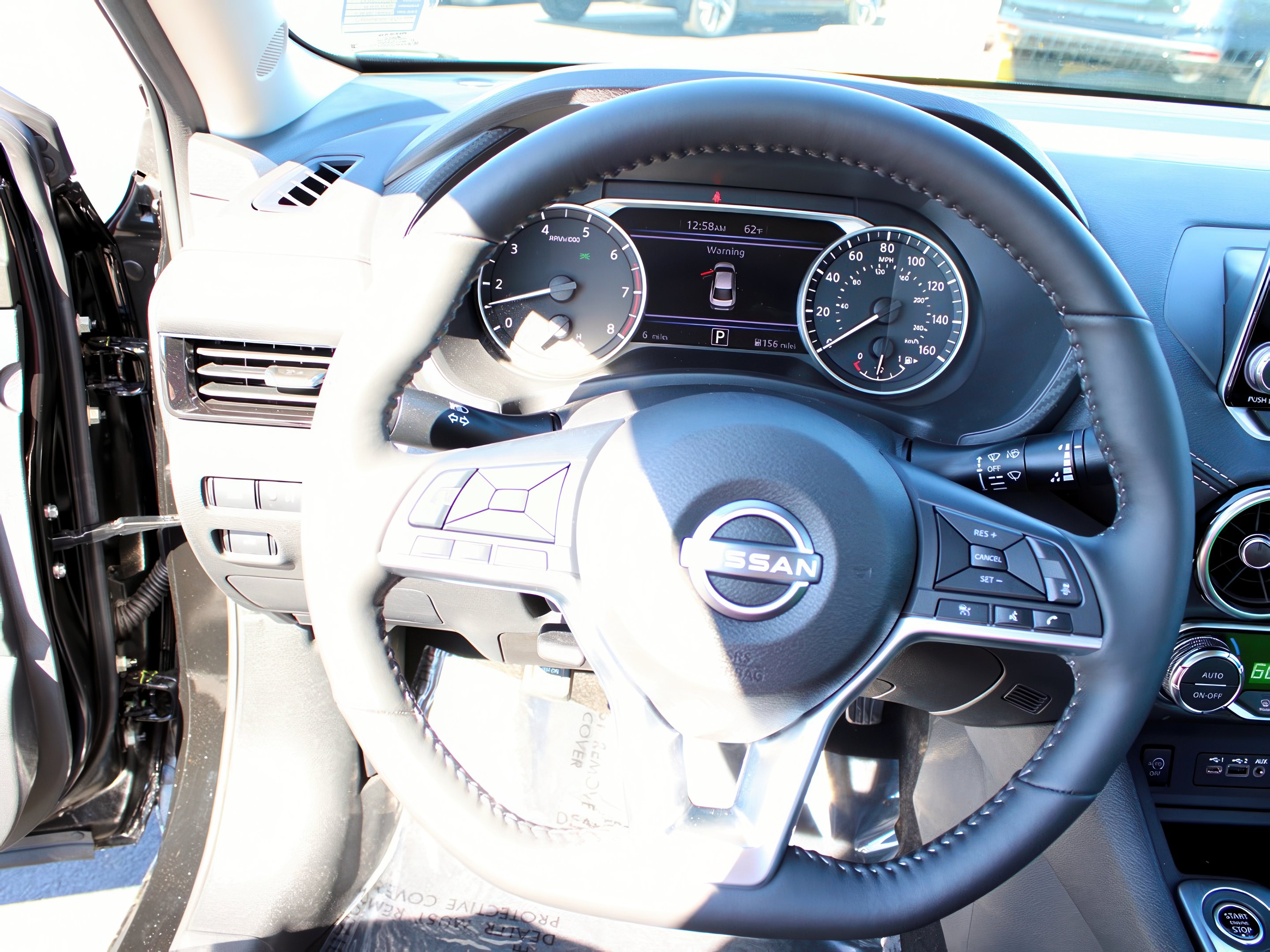 2025 Nissan Sentra SV photo 7
