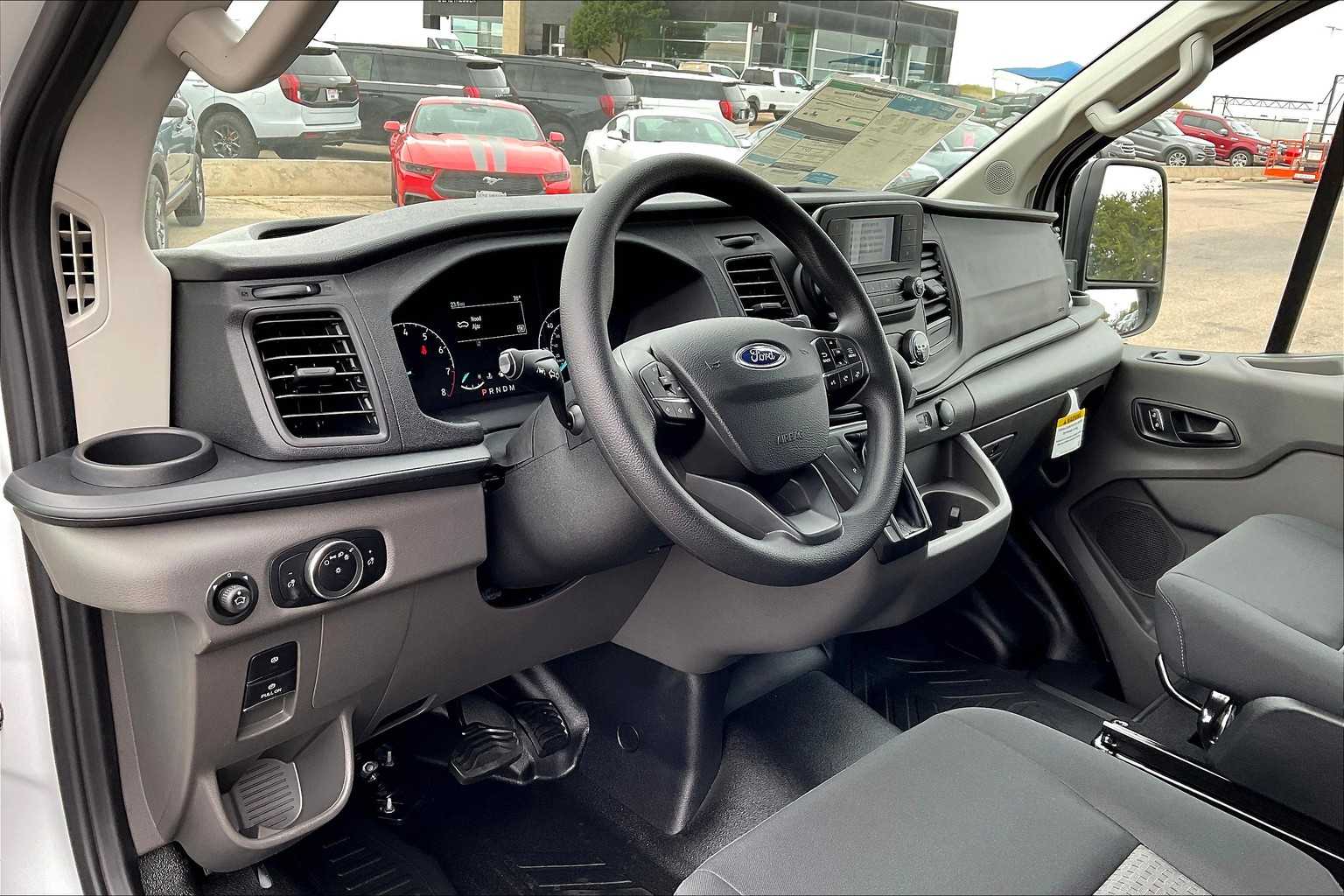2025 Ford Transit Cargo Van photo 8