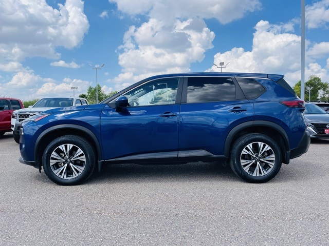 2023 Nissan Rogue SV photo 4
