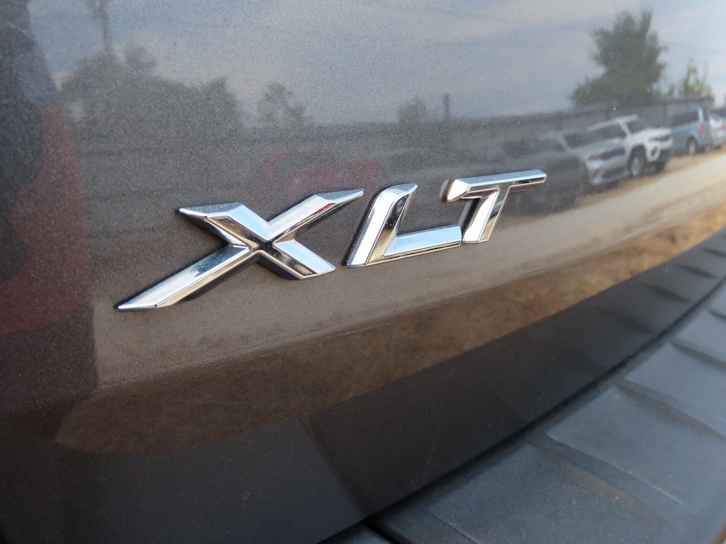 2022 Ford Explorer XLT photo 15