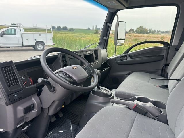 2025 Chevrolet Silverado 4500HD photo 3
