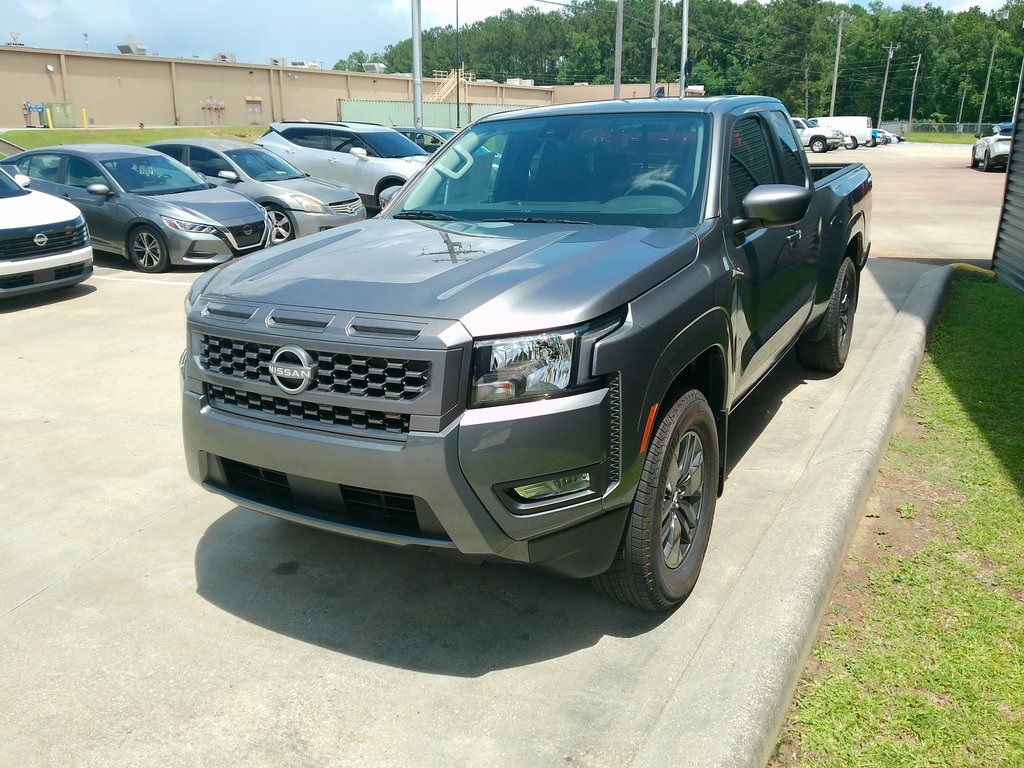 2025 Nissan Frontier King Cab SV photo 6