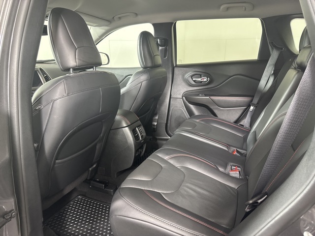 2021 Jeep Cherokee Trailhawk photo 12